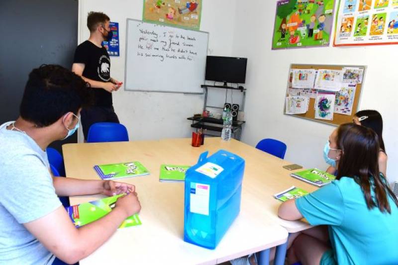 Stages collectifs d'anglais pendant les vacances de printemps  du 11 au 15 avril à Marseille